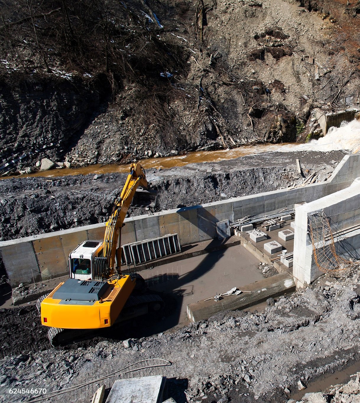 Canals & Irrigation Construction